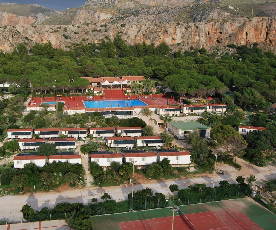 Happy Camp Mobile Homes In El-Bahira Camping Village Σαν Βίτο λο Κάπο Εξωτερικό φωτογραφία