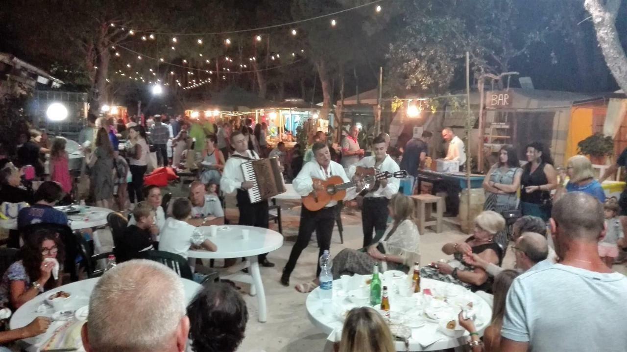Happy Camp Mobile Homes In El-Bahira Camping Village Σαν Βίτο λο Κάπο Εξωτερικό φωτογραφία