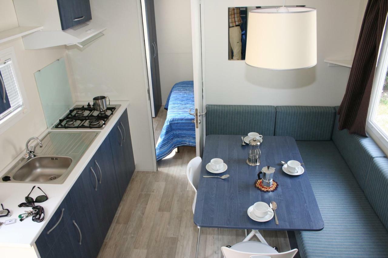 Happy Camp Mobile Homes In El-Bahira Camping Village Σαν Βίτο λο Κάπο Εξωτερικό φωτογραφία